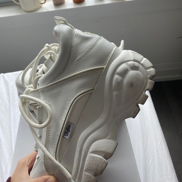 ❗️SOLD❗️BUFFALO LONDON PLATFORM SNEAKERS - Picture 3 of 5